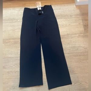 NEW- Reformation Vida Low Rise Midnight Blue Pants Size 2